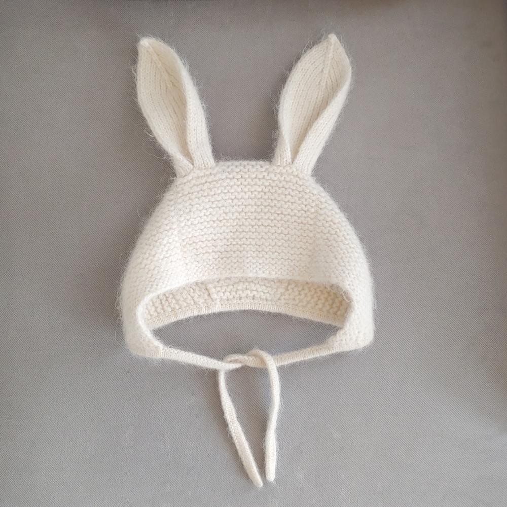 Hanna Andersson Handknit Critter Hat in Alpaca. EUC.